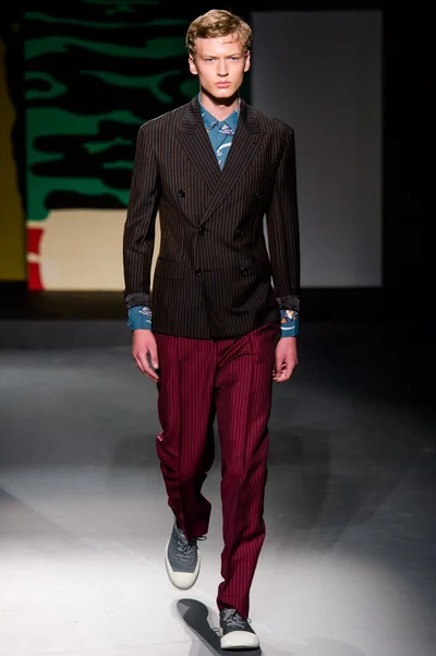 Look 4